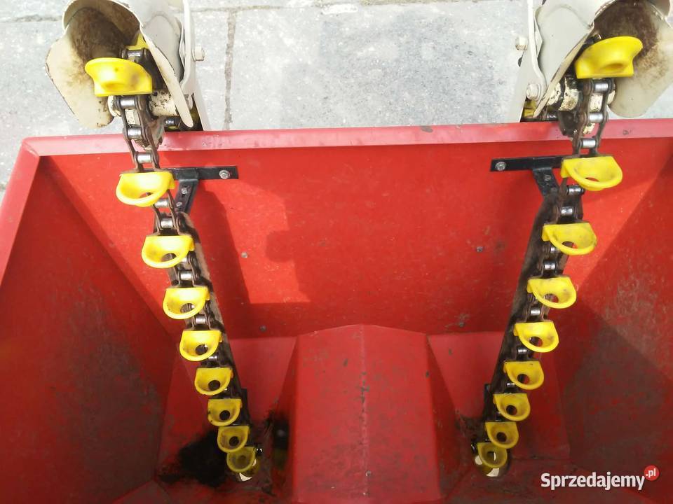 sadzarka do ziemniaków AKPIL dwurzędowa mało Siewniki i sadzarki małopolskie Wolbrom