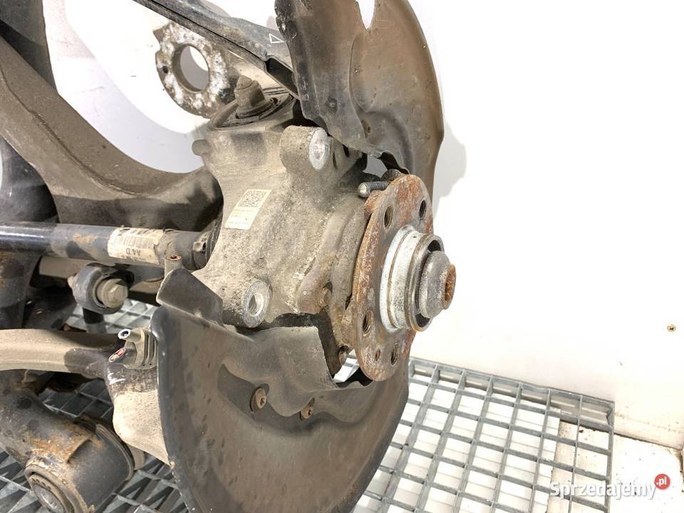 BELKA TYŁ AUDI A7 4G Hatchback 1018 4G0505235AD