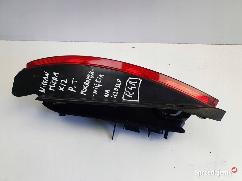 LAMPA PRAWA Nissan Micra K120310r TYLNA prawy osobowe