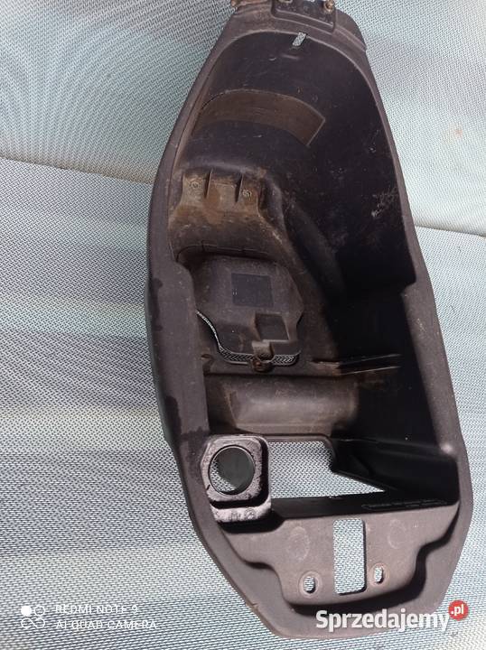 Schowek pod siedzenie Honda Bali Pozostałe łódzkie Łubno