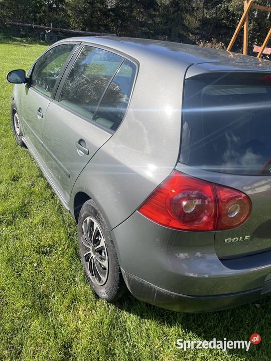 VW golf V benzyna 14 małopolskie Zakopane sprzedam