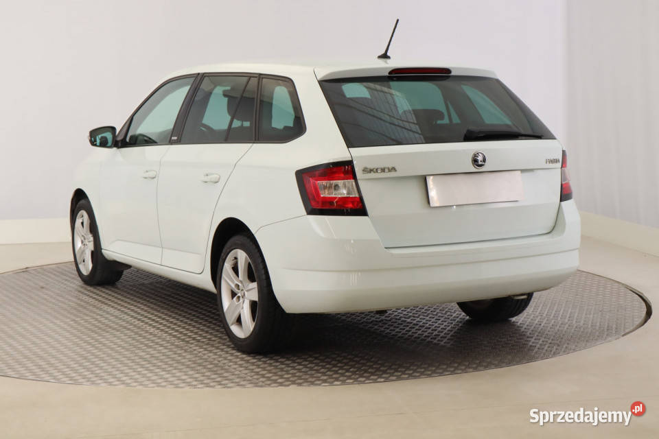 Skoda Fabia 12 TSI tempomat