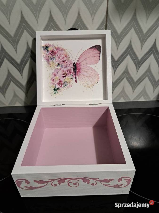 Szkatułka z motylem decoupage Kędzierzyn-Koźle