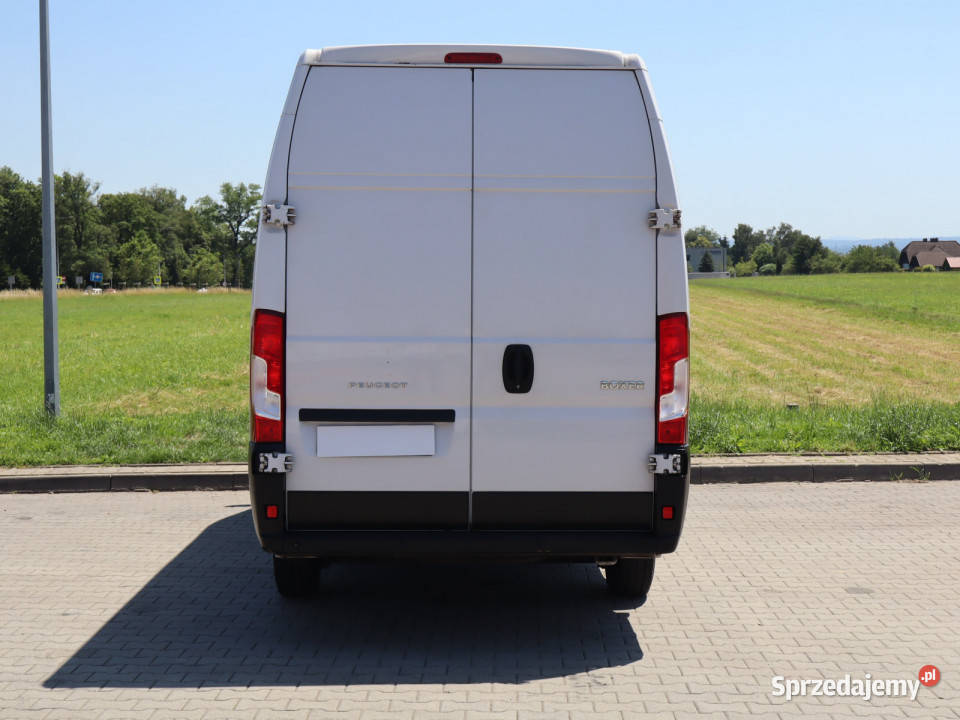 Peugeot Boxer 22 BlueHDi MPV