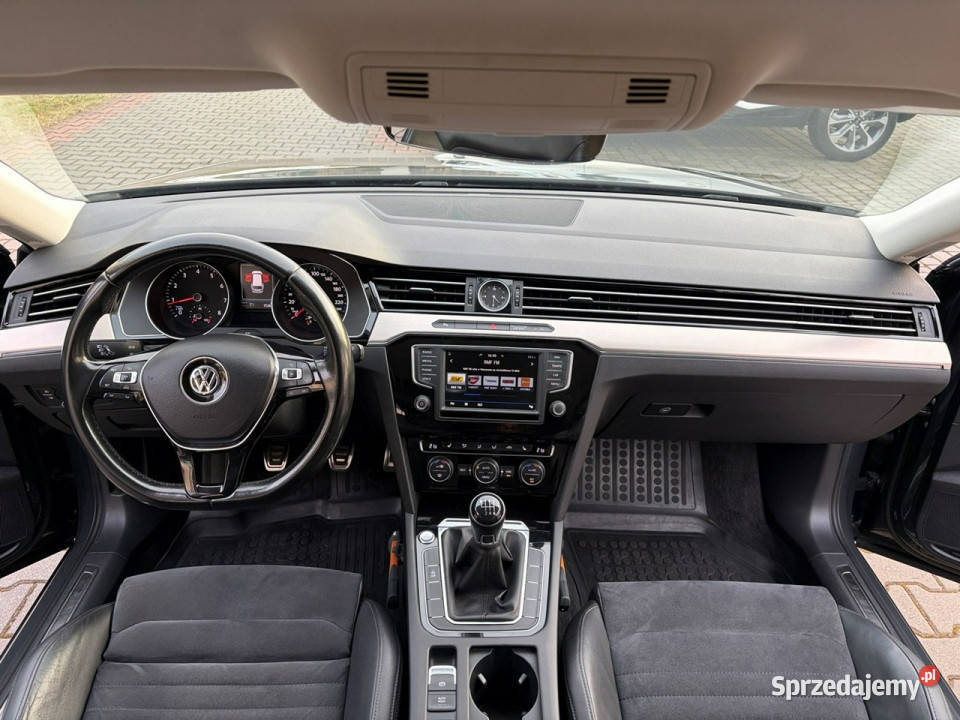 Volkswagen Passat Variant Highline Full LED VAT marża Lipówki