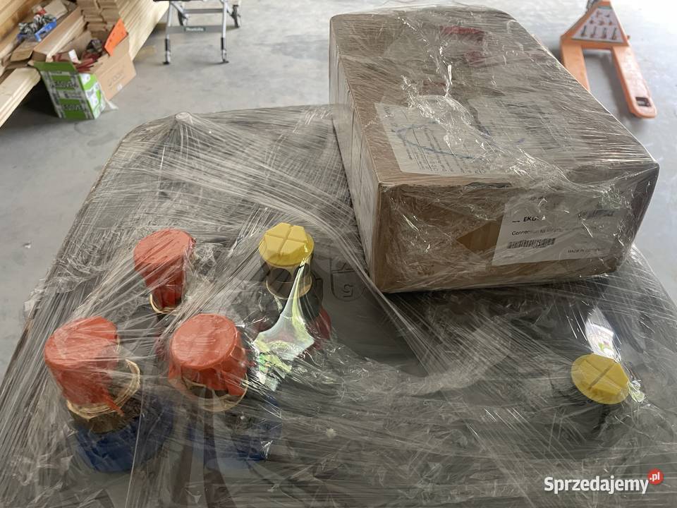 Nowy zbiornik ciepłej wody użytkowej DAIKIN 300 Akcesoria grzewcze Gdańsk