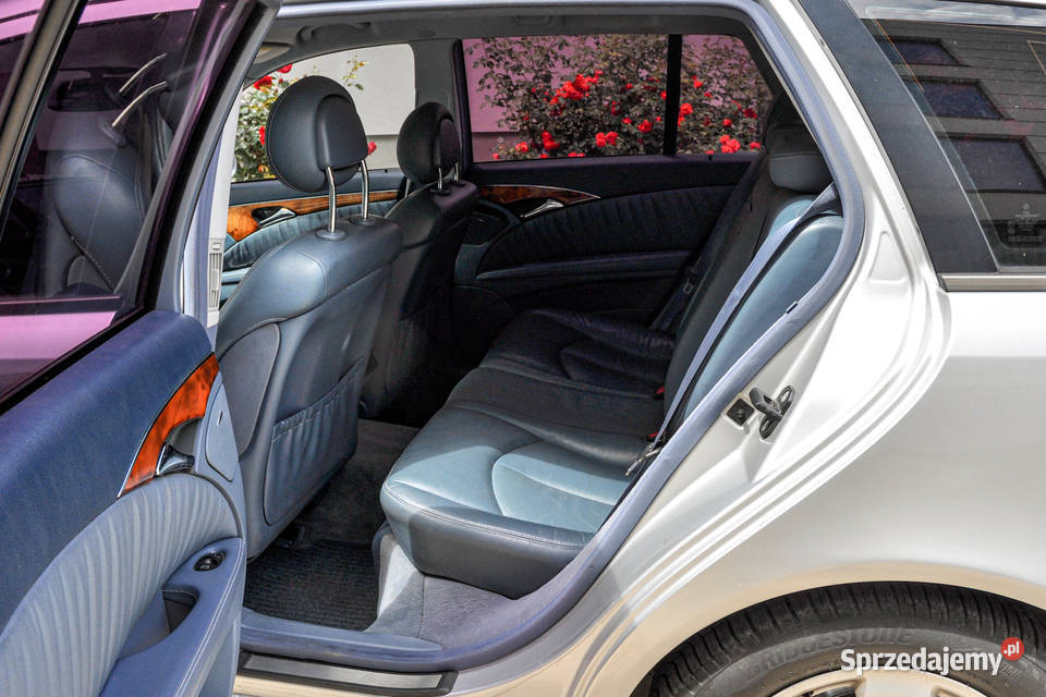 MercedesBenz Klasa E W211 35 272 4Matic