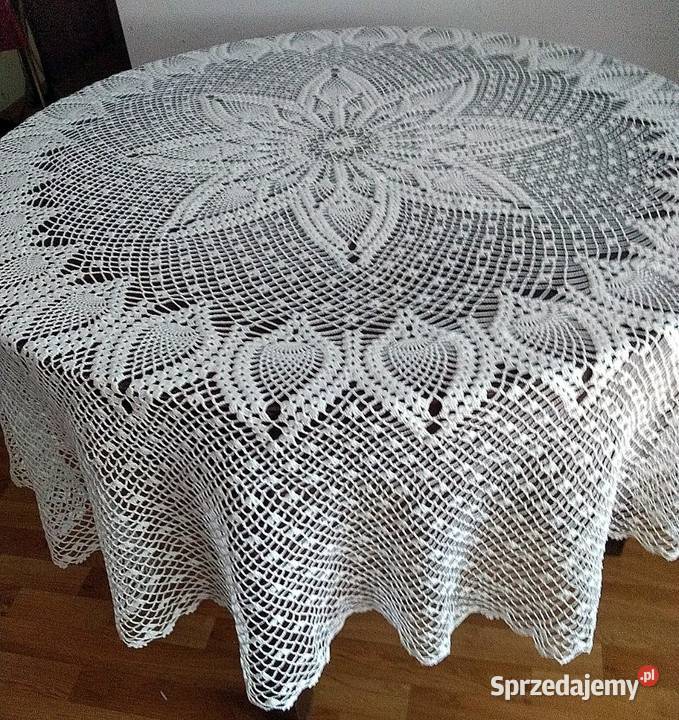 Niezwykły obrus szydełkowy handmade Biały 200