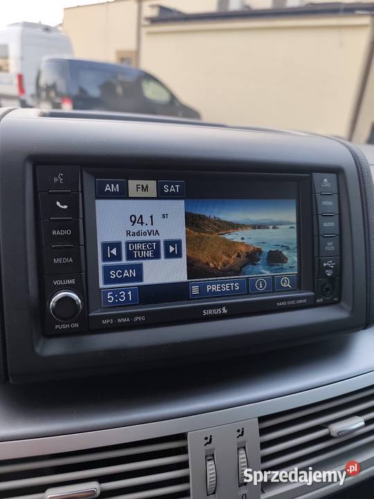 VW Routan 36 V6 pentastar Town Country Grand automatyczna Głowienka sprzedam