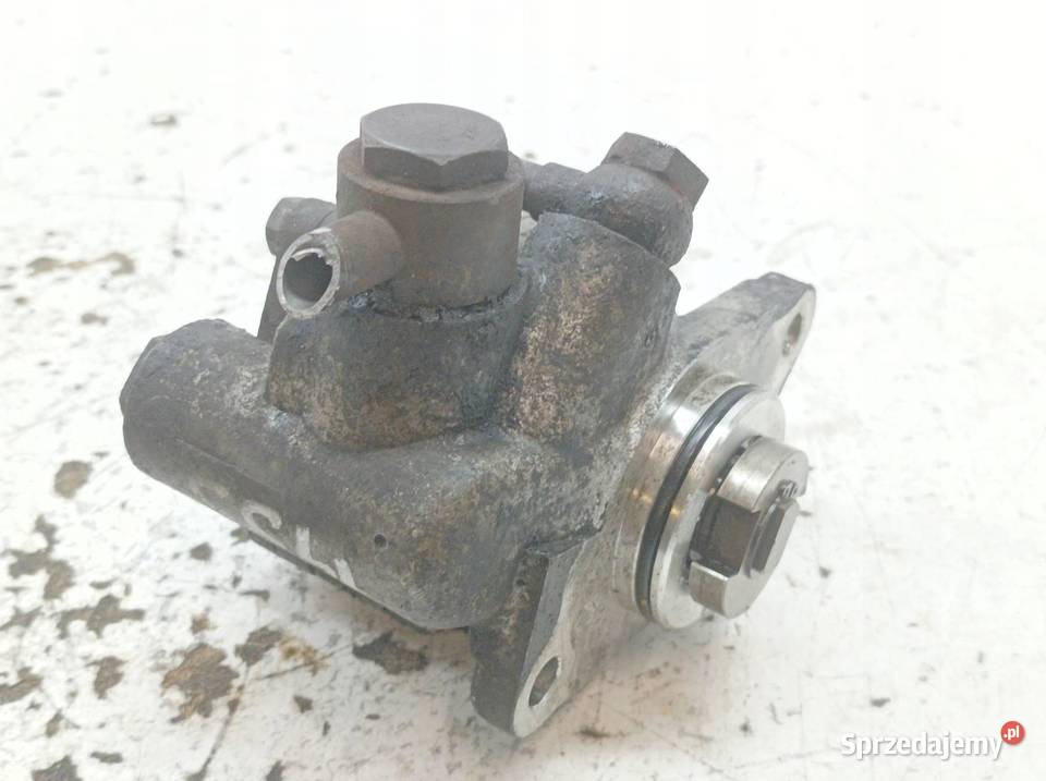 POMPA WSPOMAGANIA 7700300585E 25 D Renault świętokrzyskie sprzedam