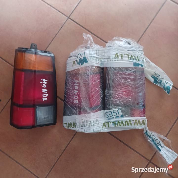 HONDA CIVIC SHUTTLE 19831987 LAMPA TYLNA PRAWA wielkopolskie Rakoniewice