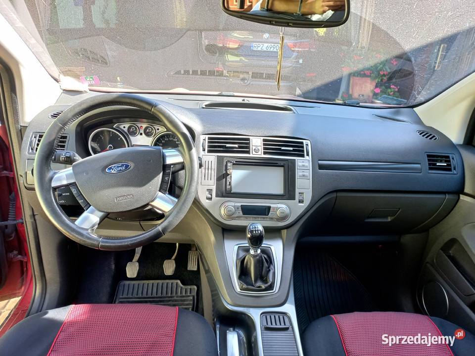 Ford kuga Kuga Studzian