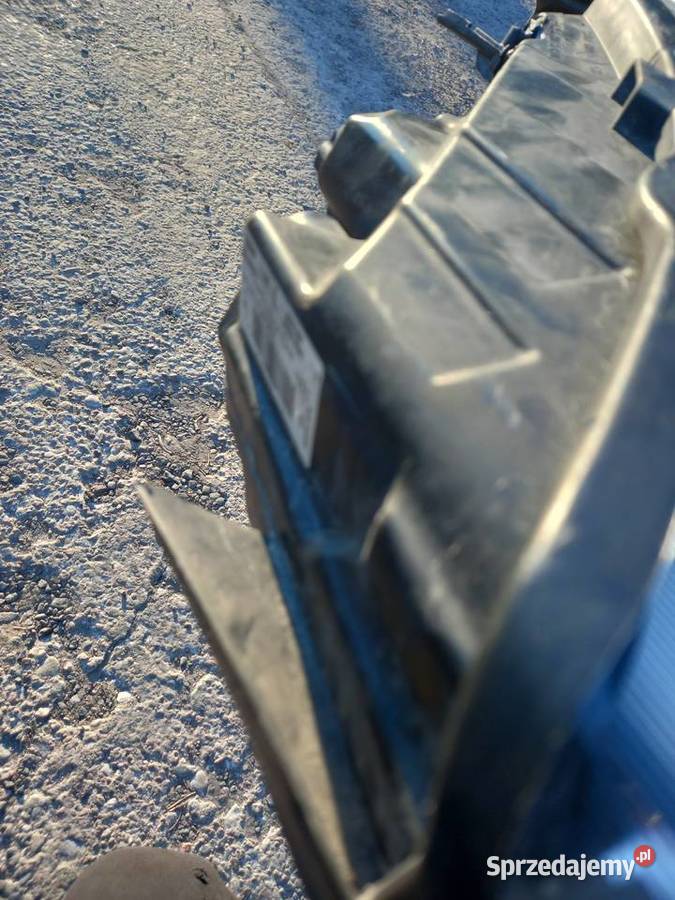 Dacia Dokker reflektory przod Oryginal Płock sprzedam