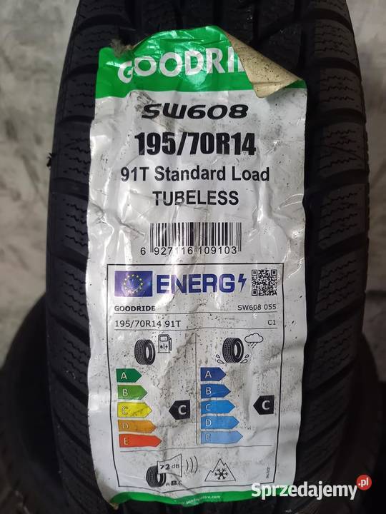 4x Opona NIEUŻYWANA ZIMOWA 19570R14 GOODRIDE 169 Zaścianki sprzedam