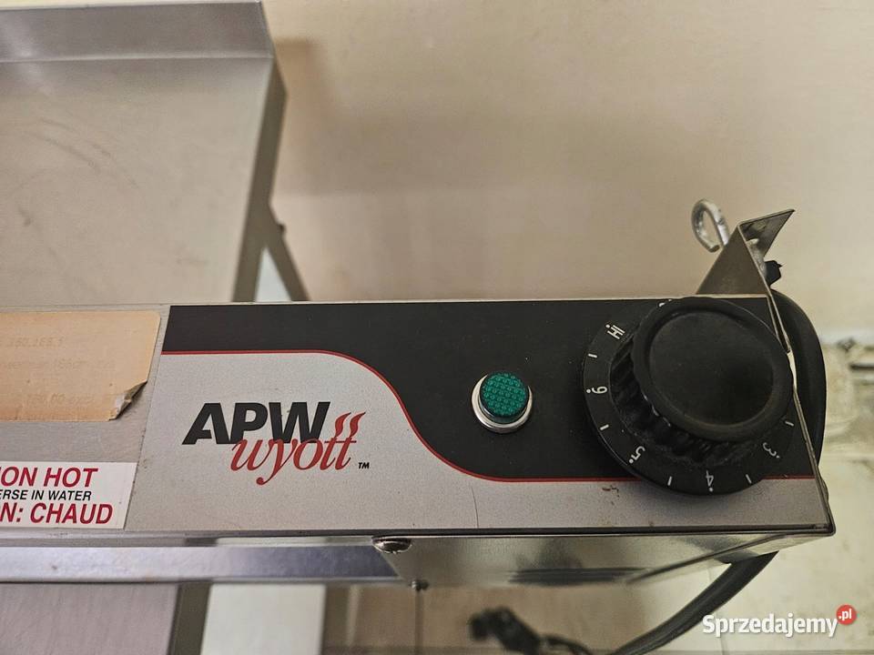 Lampa grzewcza podwieszana pod bemar wydawkę APW Gastronomia Góra sprzedam