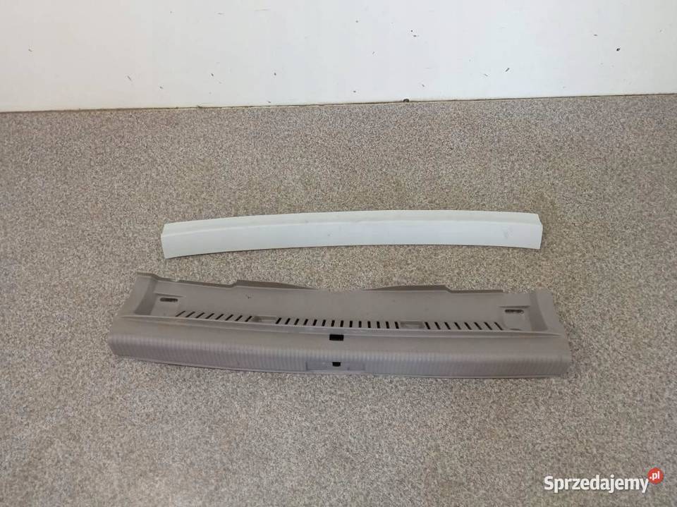 OSŁONA PROGU BAGAŻNIKA PASA TYŁ PODSUFITKI KPL Rok produkcji 2011