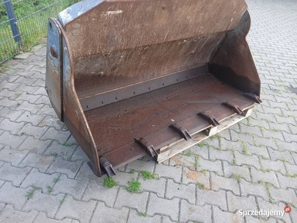 Lyzka 4 x 1 do ladowarki Kramer i innych Woźniki