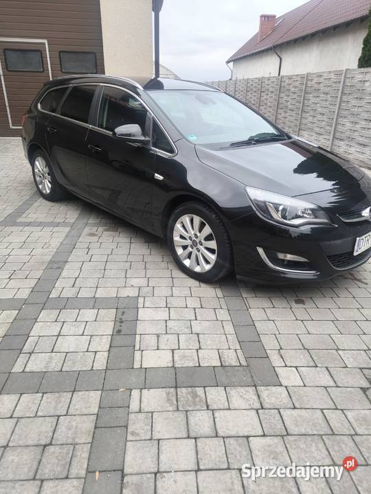 Opel Astra 20 CDTI 165 2014 Kombi Pełna CD Wrocław