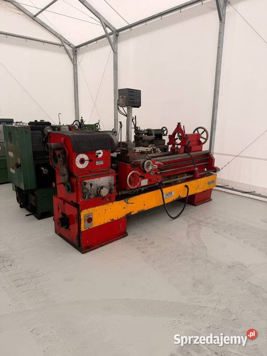 TOKARKA UNIWERSALNA LACFER CR2E250 Produkcja Produkcja Trzebunia