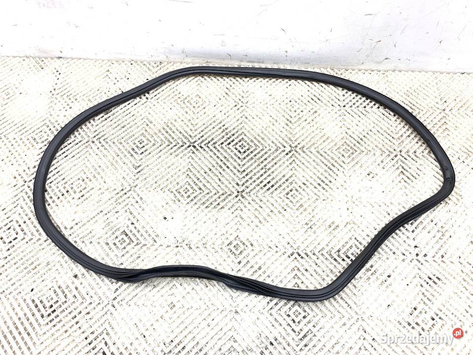 USZCZELKA DRZWI TYŁ LEWA AUDI Q5 FY SUV osobowe