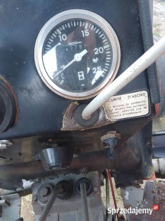 Massey Ferguson 265 Perkins 4 cylindry 60 Wielgomłyny sprzedam