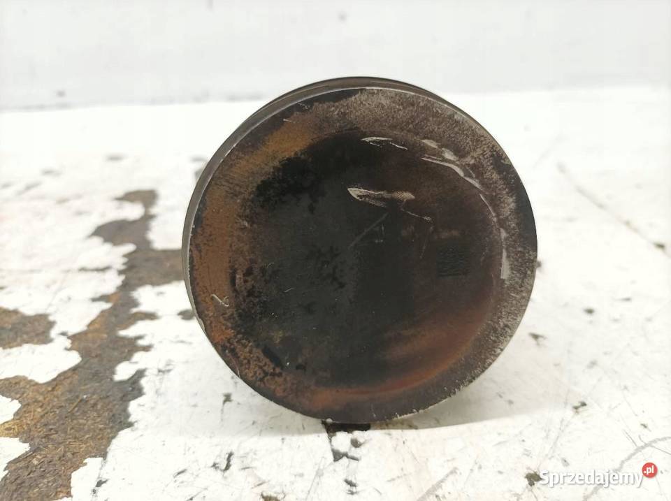 TŁOK KORBOWÓD 83P35 20 CGI 45 AMG 421 osobowe