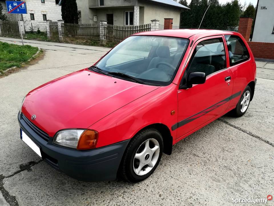 Toyota Starlet 14 NiezawodnY Bezawaryjny czerwony