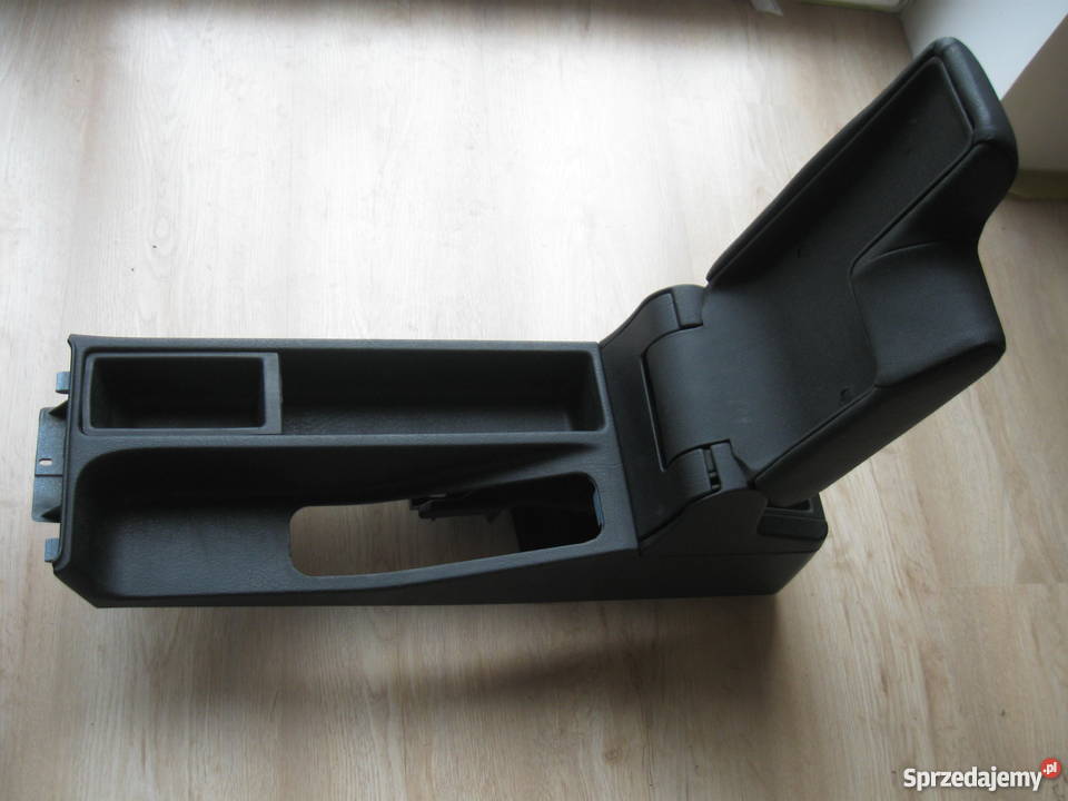 Podłokietnik BMW e36 czarna skóra tunel