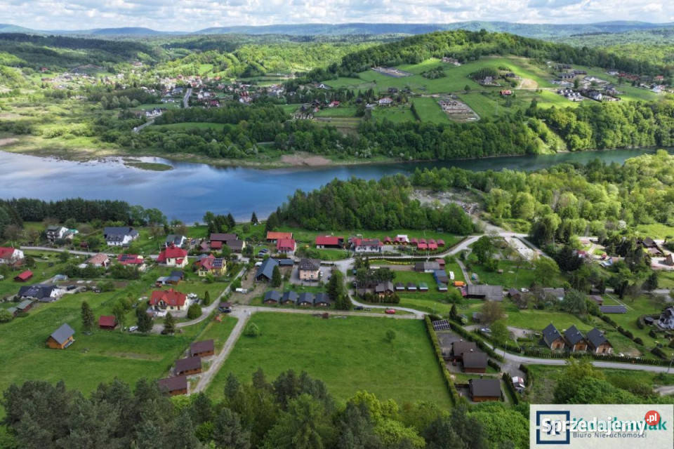sprzedaży działki Solina 1859m2 sprzedam