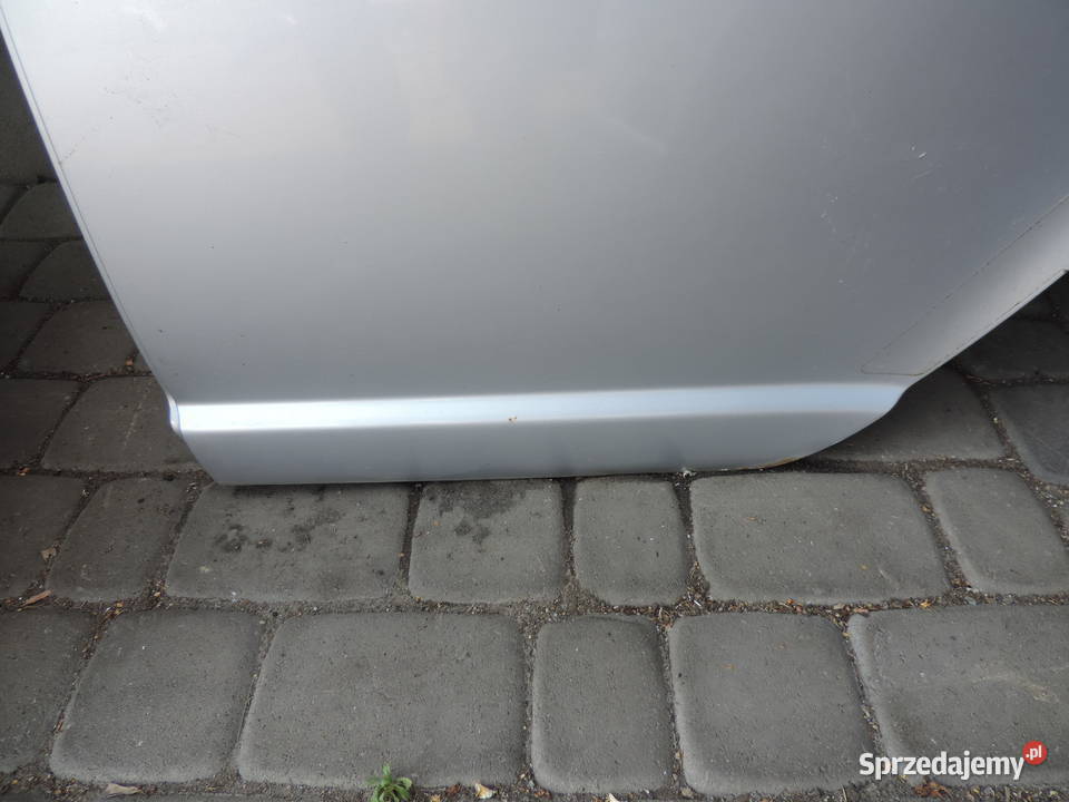 DRZWI TYLNE LEWE TOYOTA YARIS I HB FL 1E7 Nowy Sącz