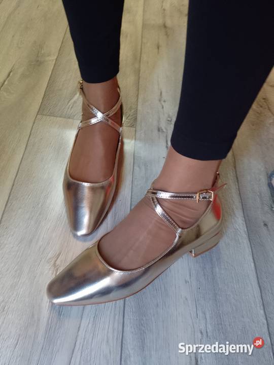 39 Złote Baleriny wieczorowe z zapięciem NOWE Obuwie Kraków