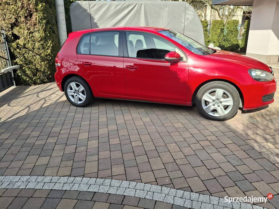 Sprzedam Volkswagen Golf 16 benzyna czerwony Golf małopolskie Tomice