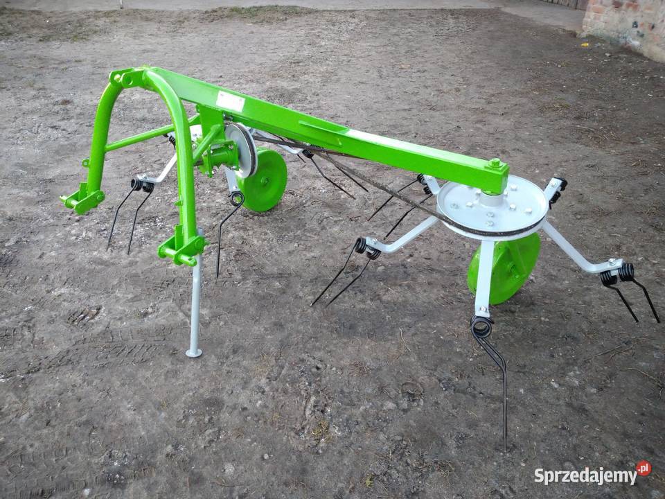 Przetrząsarka przewracarka karuzelowa nieuszkodzony Żabno