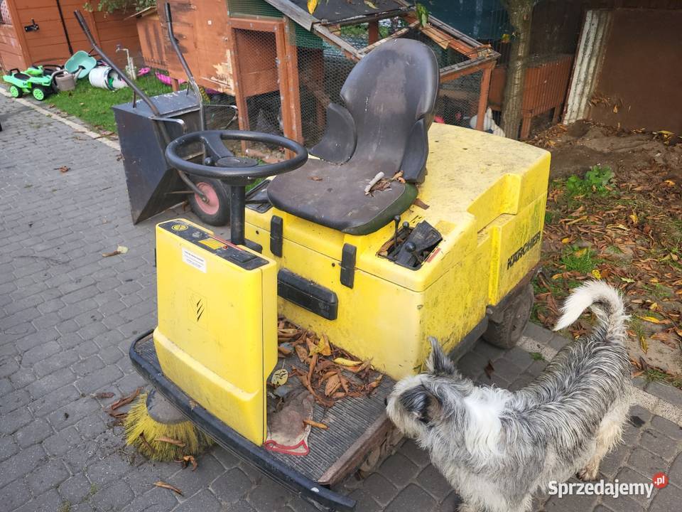 Zamiatarka kercher kmr 1200 Lubichowo