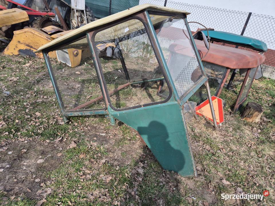 Kabina Ursus C330 Bucze