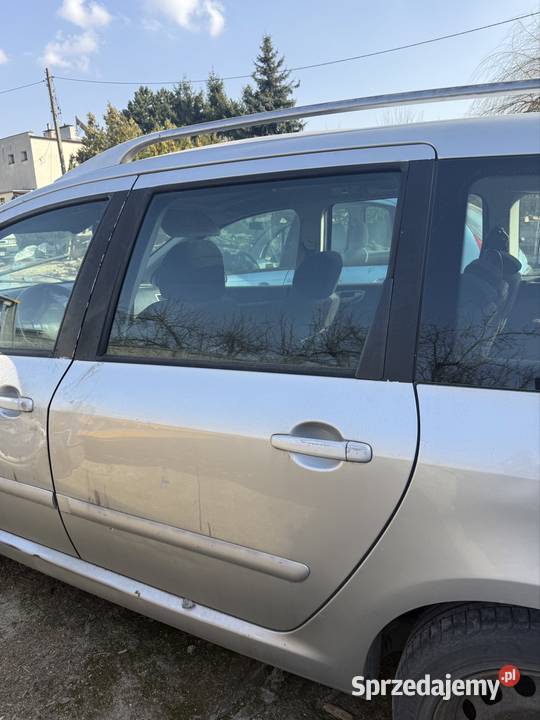 Drzwi lewe tył Peugeot 307sw ezrc 8305