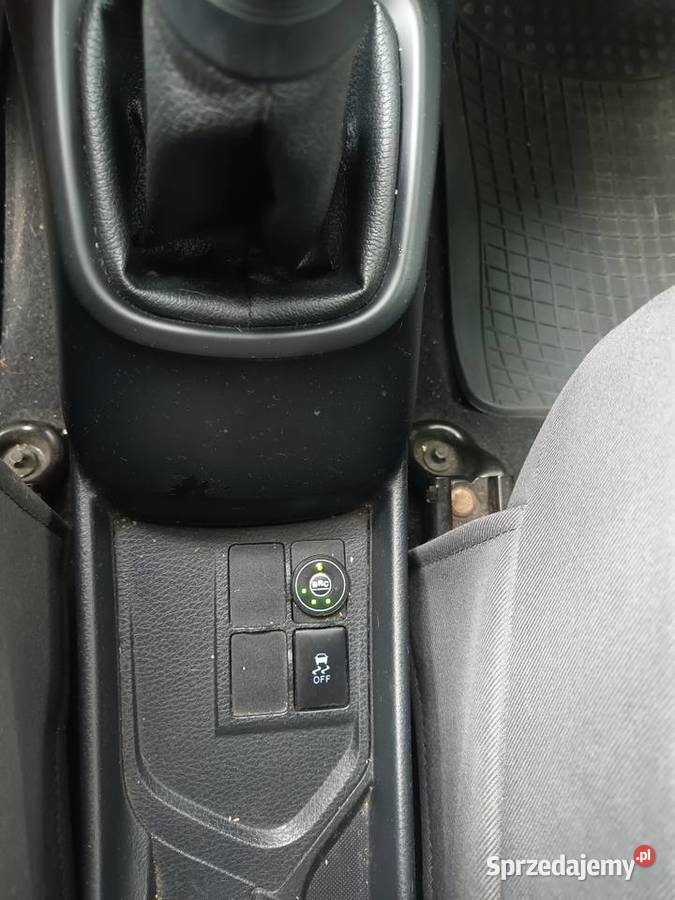 SprzedamZamienię ekonomiczną Toyotę Yaris 10GAZ 326000km Kowary