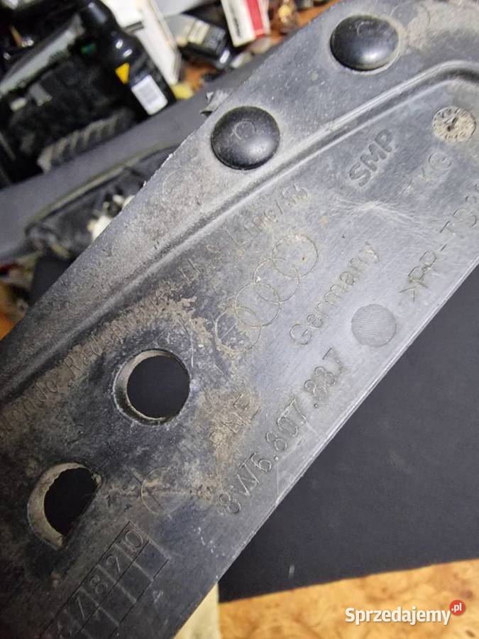 Plastik zderzaka tył audi a5 b9 8w6807837 Zderzaki Skoczów
