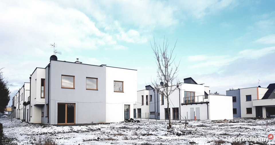 Mieszkanie z ogródkiem Bałtycka Górna dużo Rok budowy 2019 Łódź