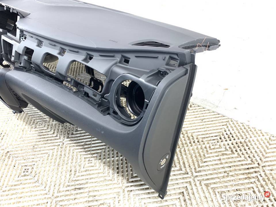 KOKPIT Z PODUSZKĄ PASAŻERA HYUNDAI KONA