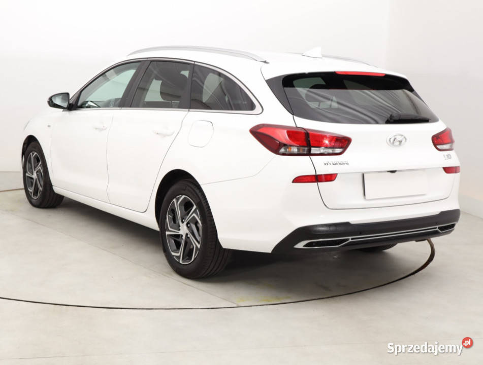 Hyundai i30 15 TGDI MHEV relingi dachowe Samochody osobowe Bielany Wrocławskie