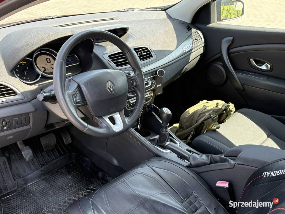 Renault Megane Coupe 15 dCi Dynamique 110 2010 diesel Piastów