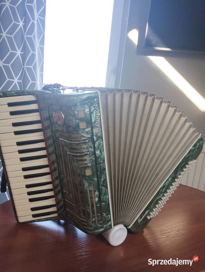 Akordeon marinucci recanati 80b Instrumenty