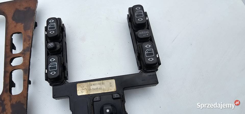 Ramka panel szyb mercedes w210 kombi 2108214551