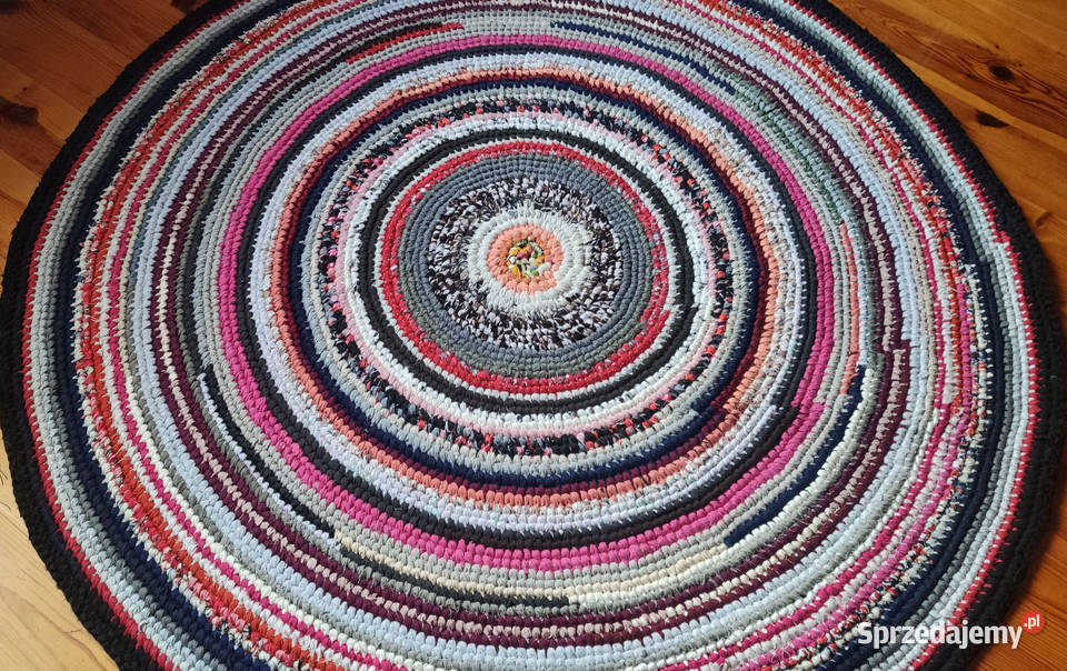 Dywan okrągły średnica 144 rękodzieło zero waste Łódź