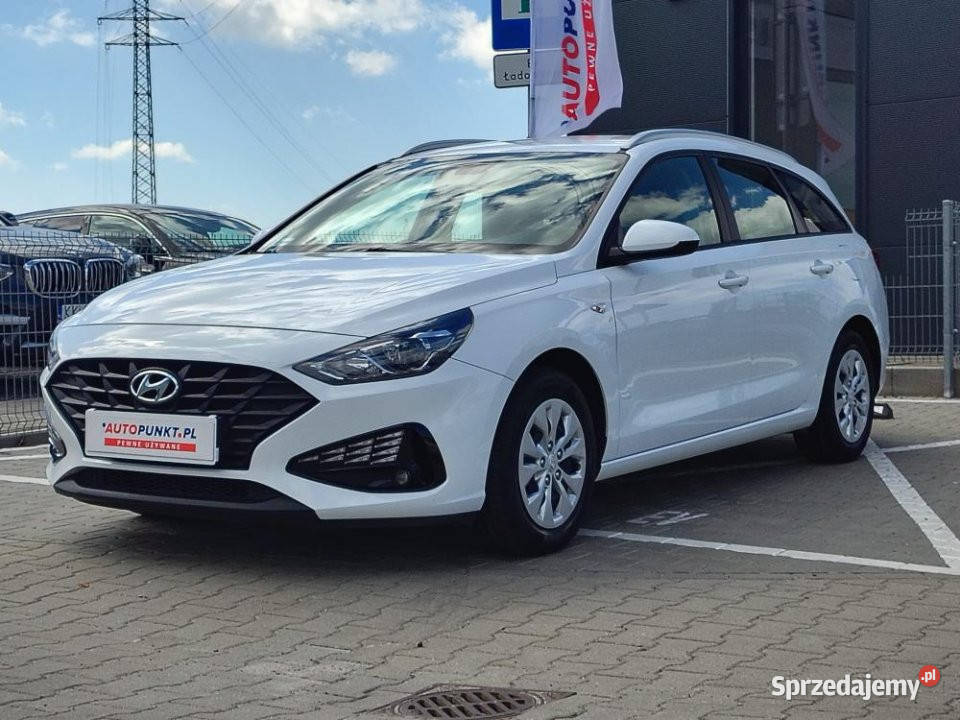 HYUNDAI i30 2022r Salon 1 Wł FV23 Bezwypadkowy Rok produkcji 2022 Poznań sprzedam