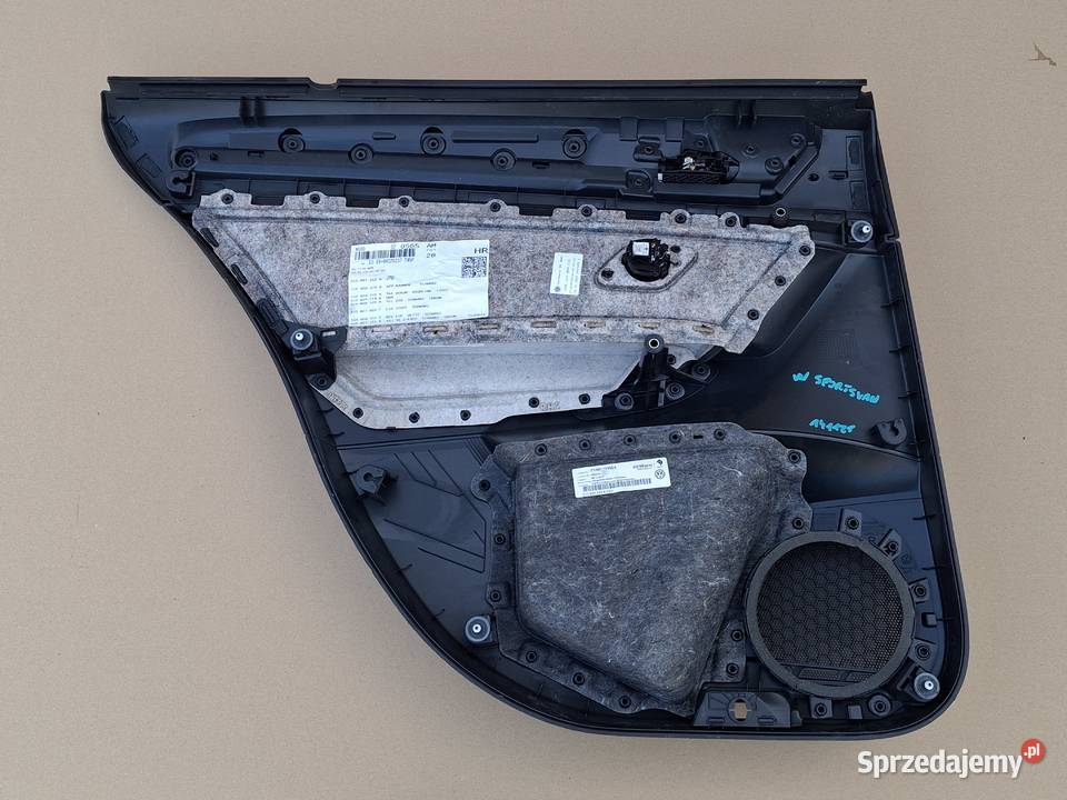 VW GOLF SPORTSVAN BOCZEK TAPICERKA DRZWI PRAWY lubuskie Bieleń