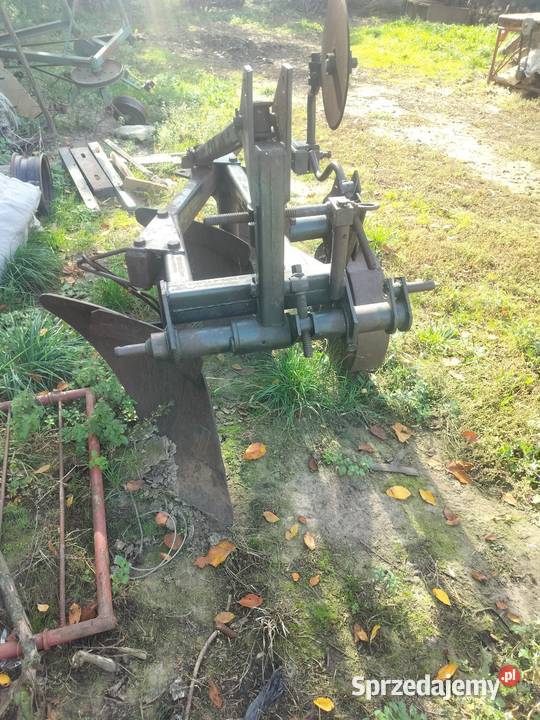 Pług 3 skibowy Miłochniewice