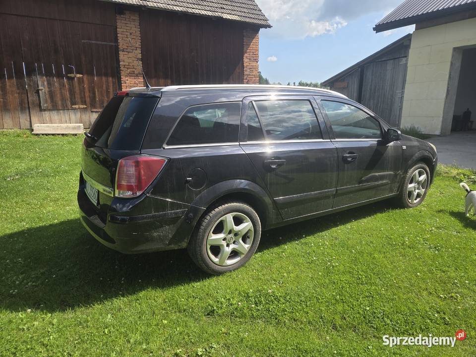 Opel Astra Podegrodzie