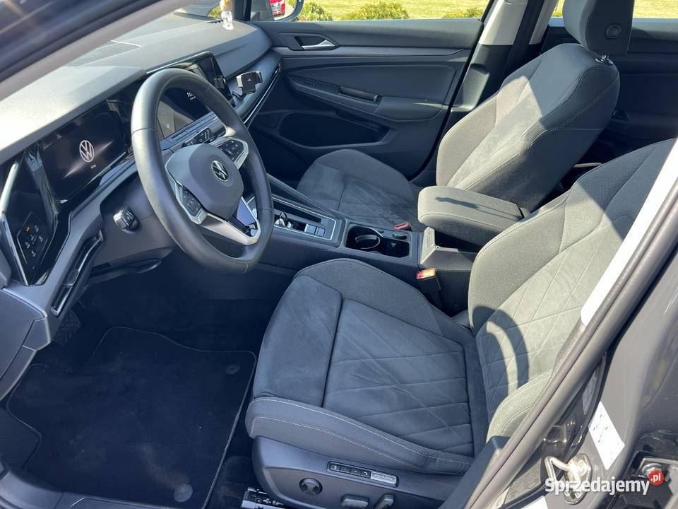 Volkswagen Golf VIII 20 VW 20TSI 190 automatyczna Kalisz sprzedam